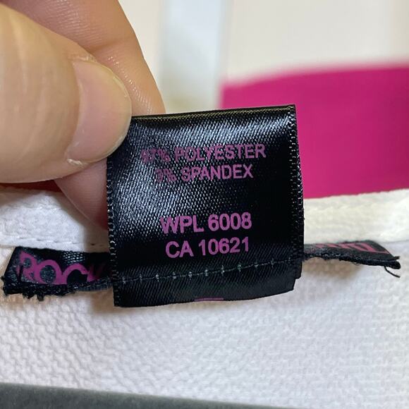 Rock & Roll Cowgirl, Sleeveless Hi Low Hem Shirt. Size Medium. Excellent cond! - Picture 4 of 7